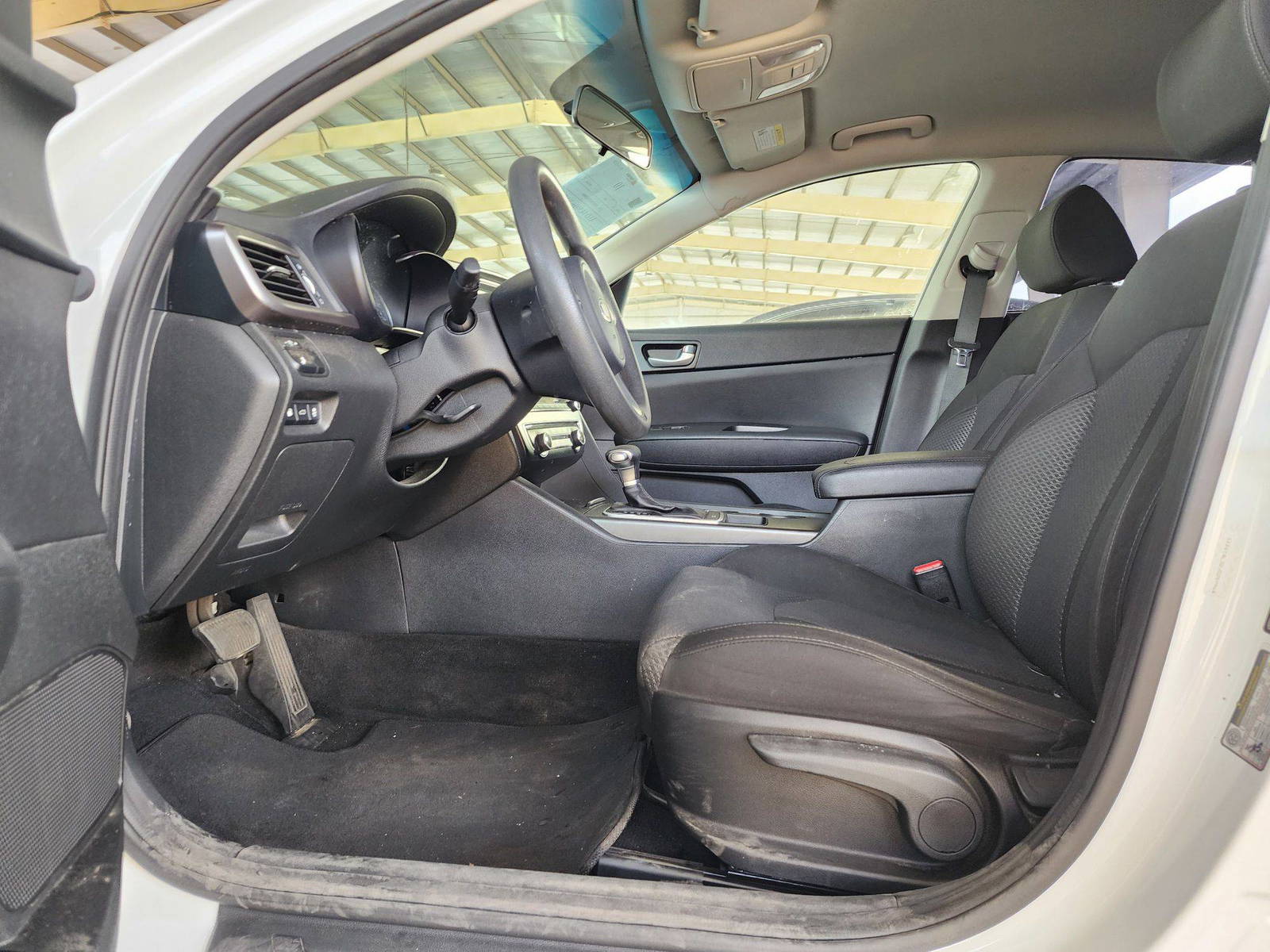 2018 KIA OPTIMA — 110099 Miles — Lot 59430714 — Souq - Marhaba Auctions Used Cars - Image 8