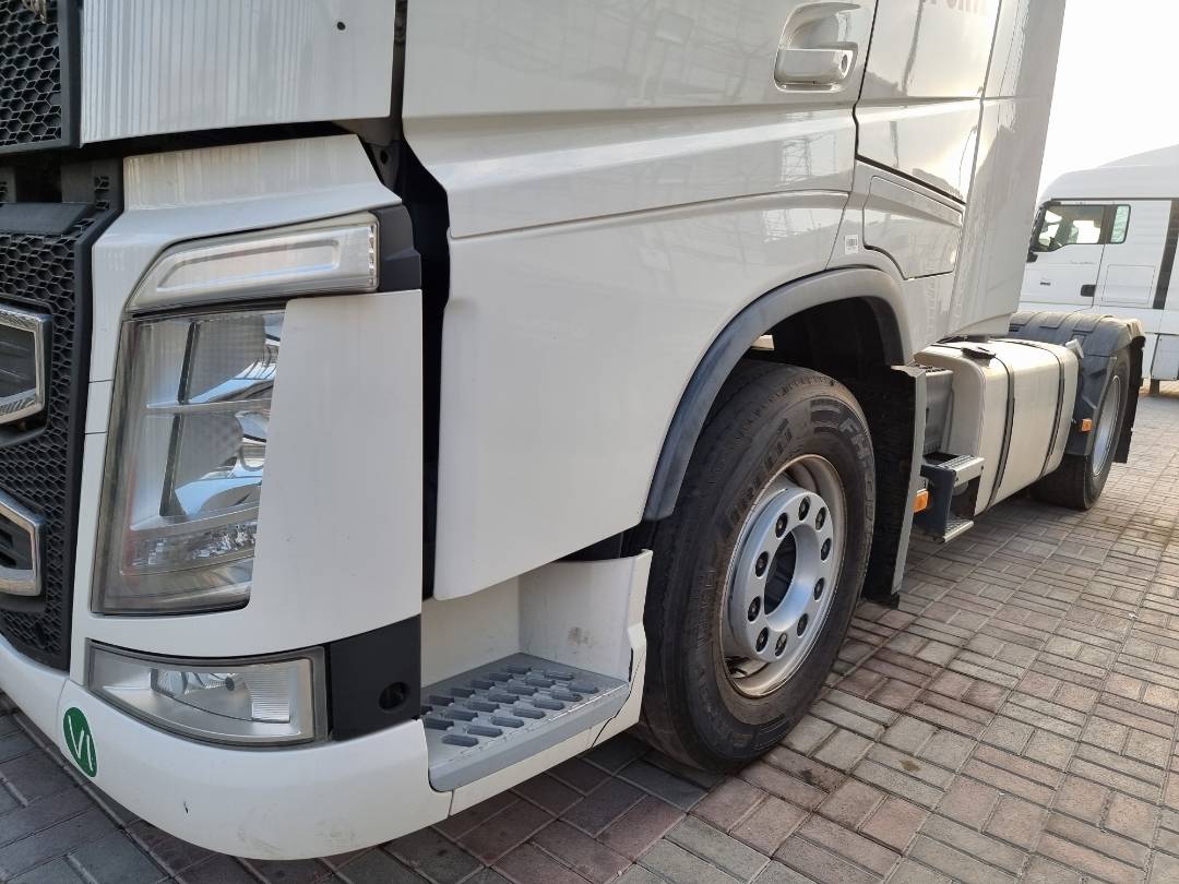 2016 VOLVO FH-Series — 883587 KM — Lot B757122 — Ind. 12 - Marhaba Auctions Used Cars - Image 9