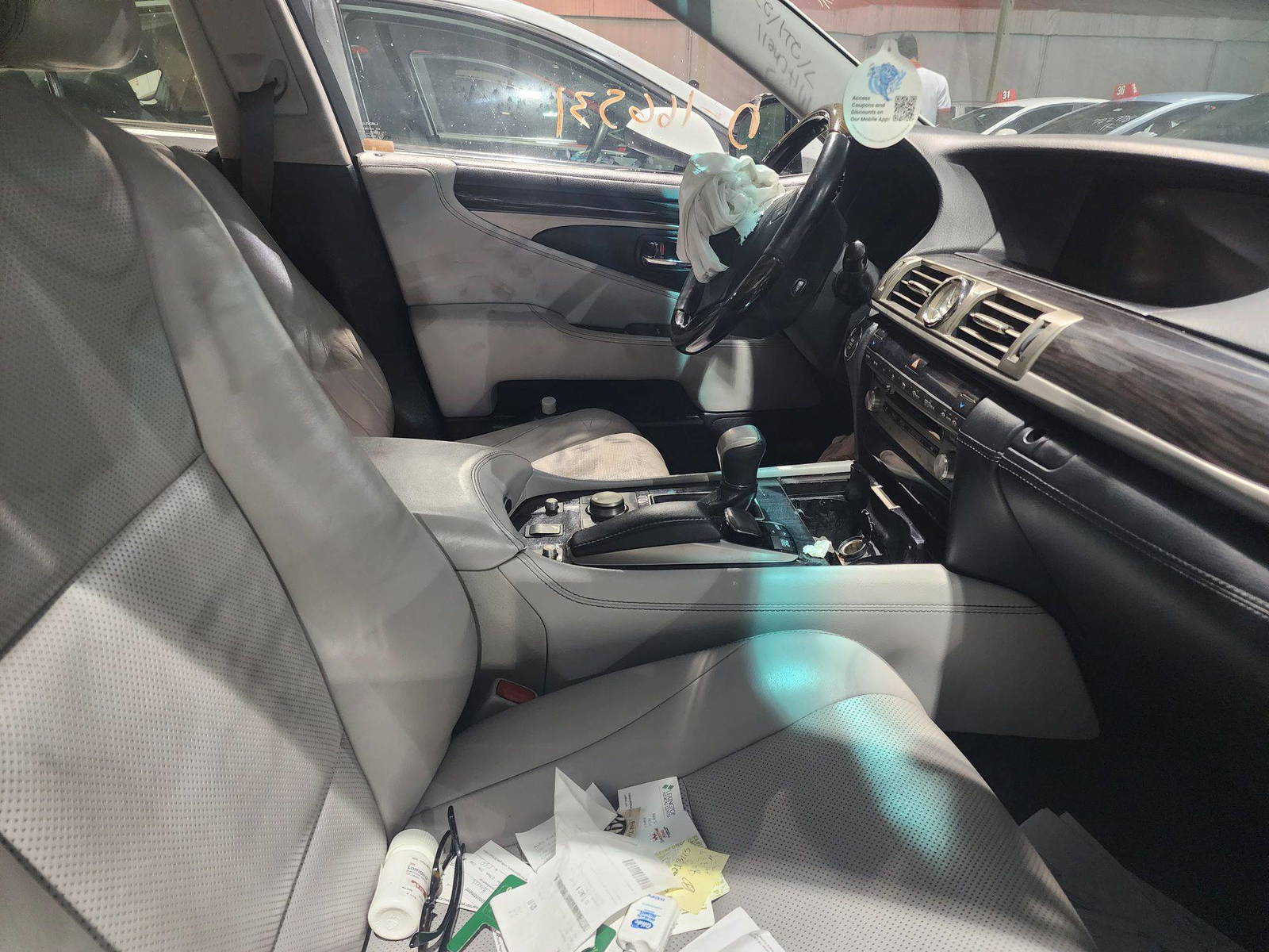 2014 LEXUS LS 460 — 166531 Miles — Lot 62248073 - Marhaba Auctions Used Cars - Image 9