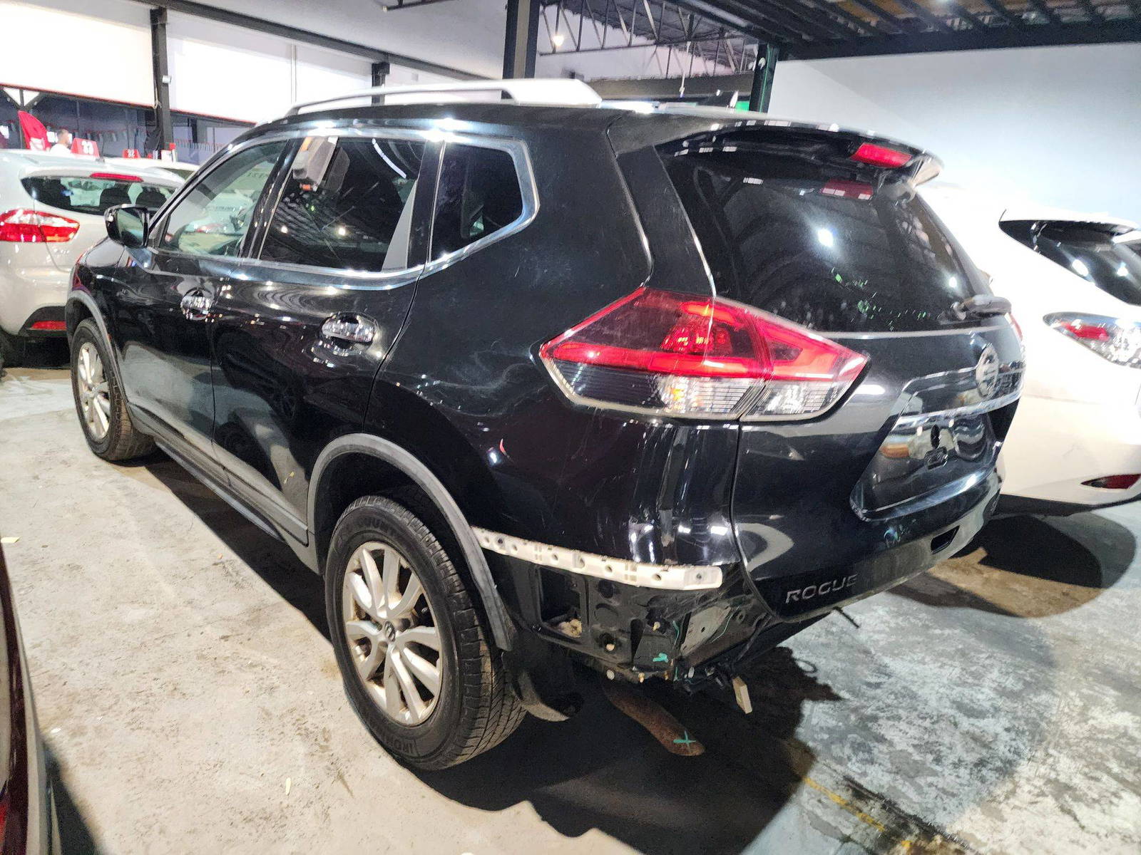 2018 NISSAN ROGUE — 139393 Miles — Lot 40181213 — Main - Marhaba Auctions Used Cars - Image 6