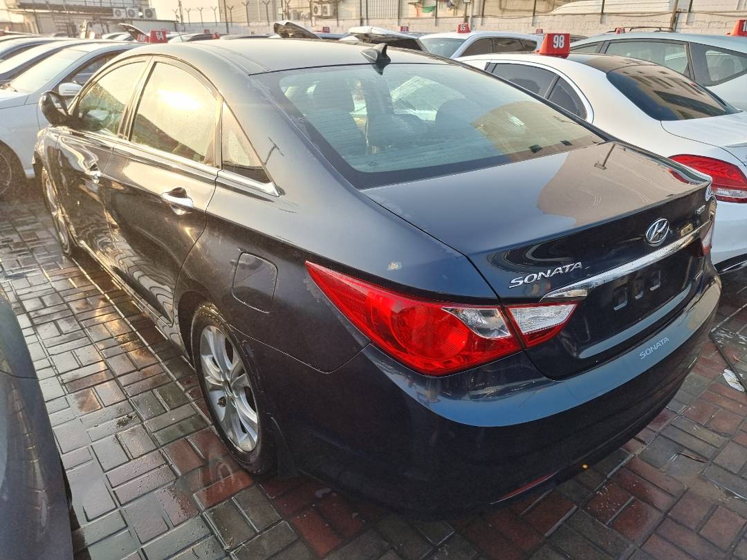 HYUNDAI SONATA 2013 - Marhaba Auction Used Cars - Image 12