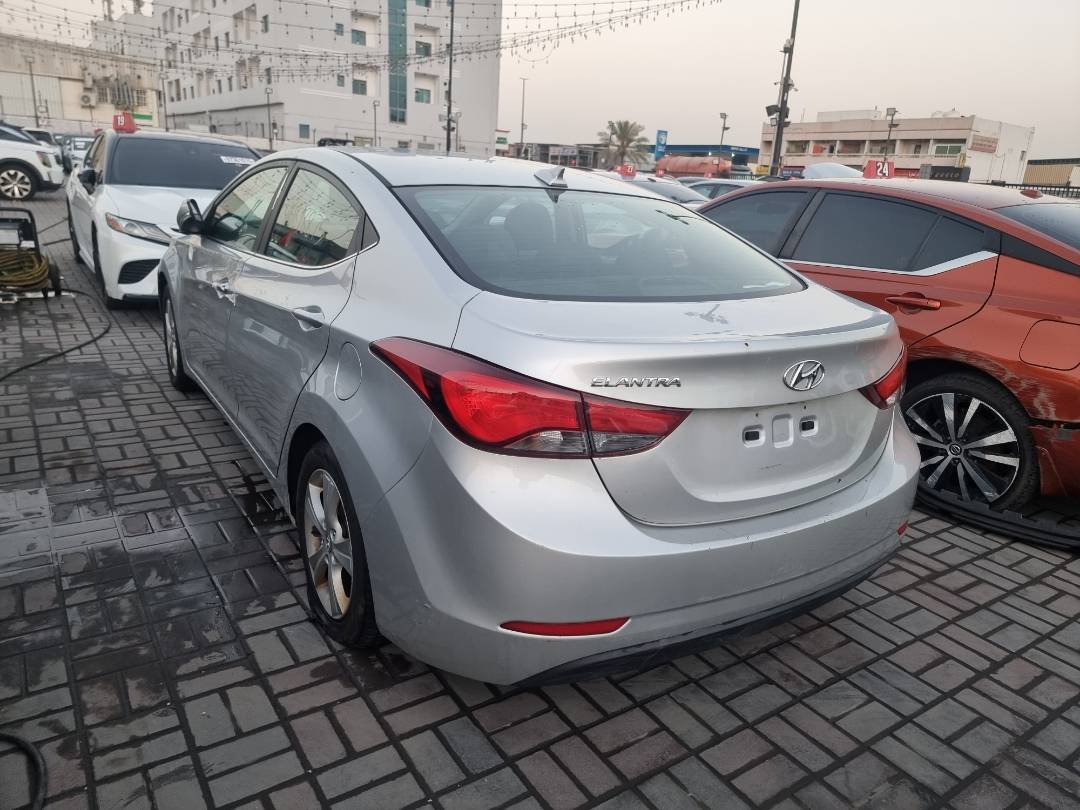 HYUNDAI ELANTRA 2016 - Marhaba Auction Used Cars - Image 4