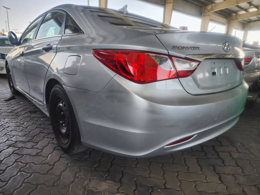 2011 HYUNDAI SONATA — 159117 Miles — Lot 39263394 - Marhaba Auctions Used Cars - Image 8