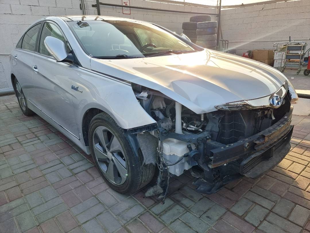 2013 HYUNDAI SONATA — 215885 Miles — Lot 125487 — Ind. 12 - Marhaba Auctions Used Cars - Image 4