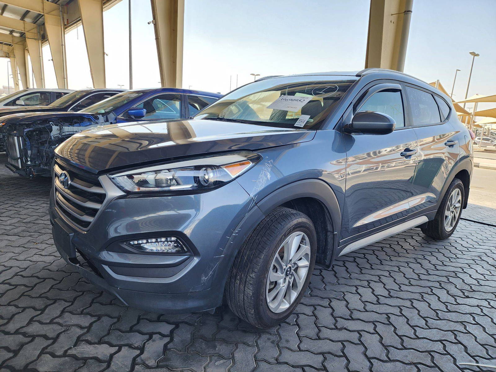 2017 HYUNDAI TUCSON — 147196 Miles — Lot 4XHU528420 — Main - Marhaba Auctions Used Cars - Image 5