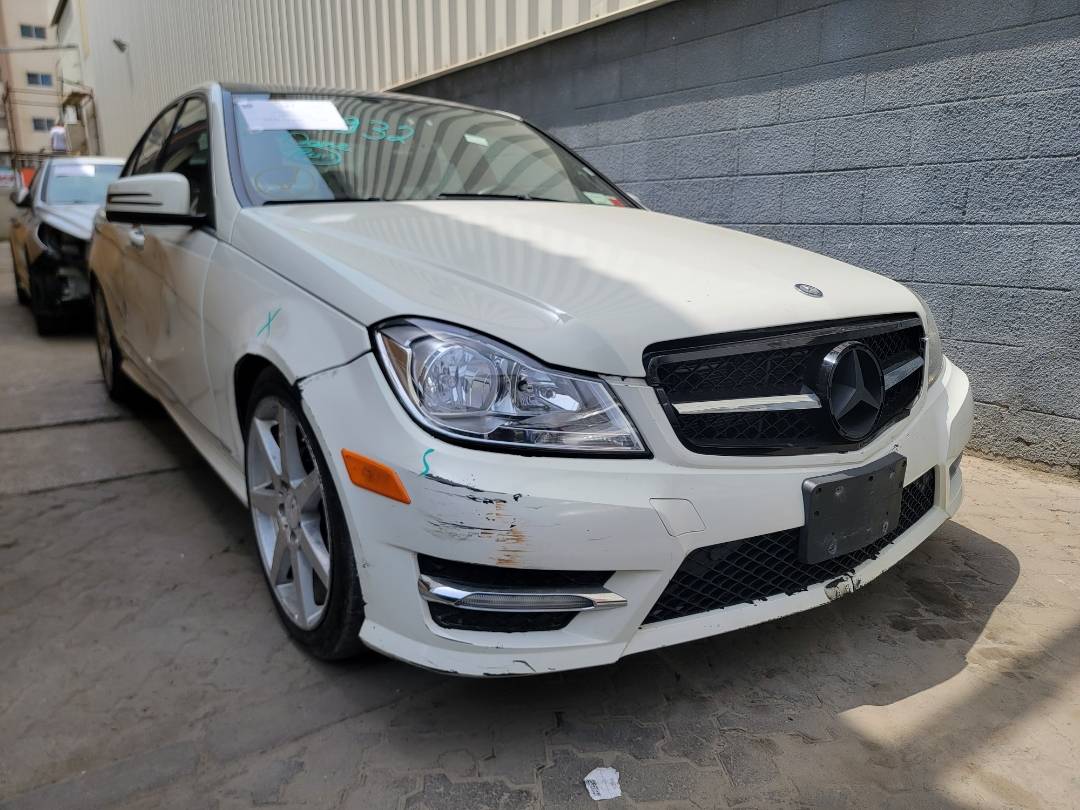 2012 MERCEDES BENZ C300 — 143626 Miles — Lot B6CR211932 — Main - Marhaba Auctions Used Cars - Image 4
