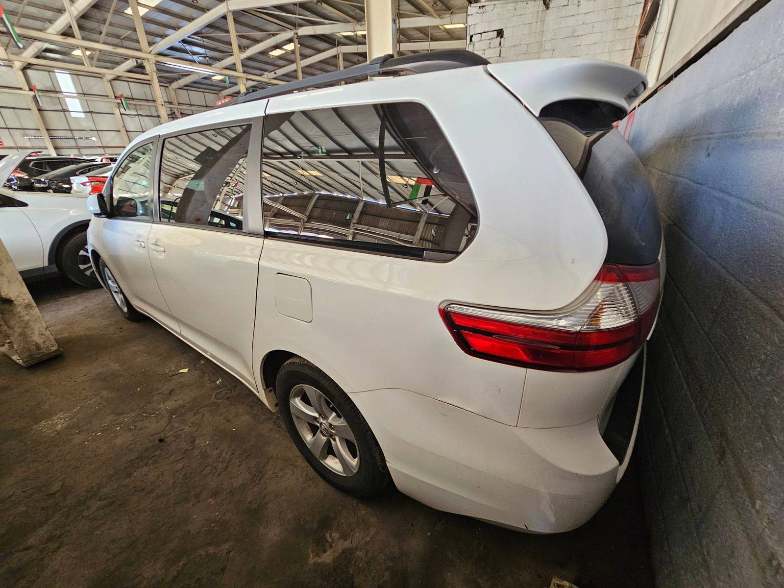 TOYOTA SIENNA 2016 - Marhaba Auction Used Cars - Image 5