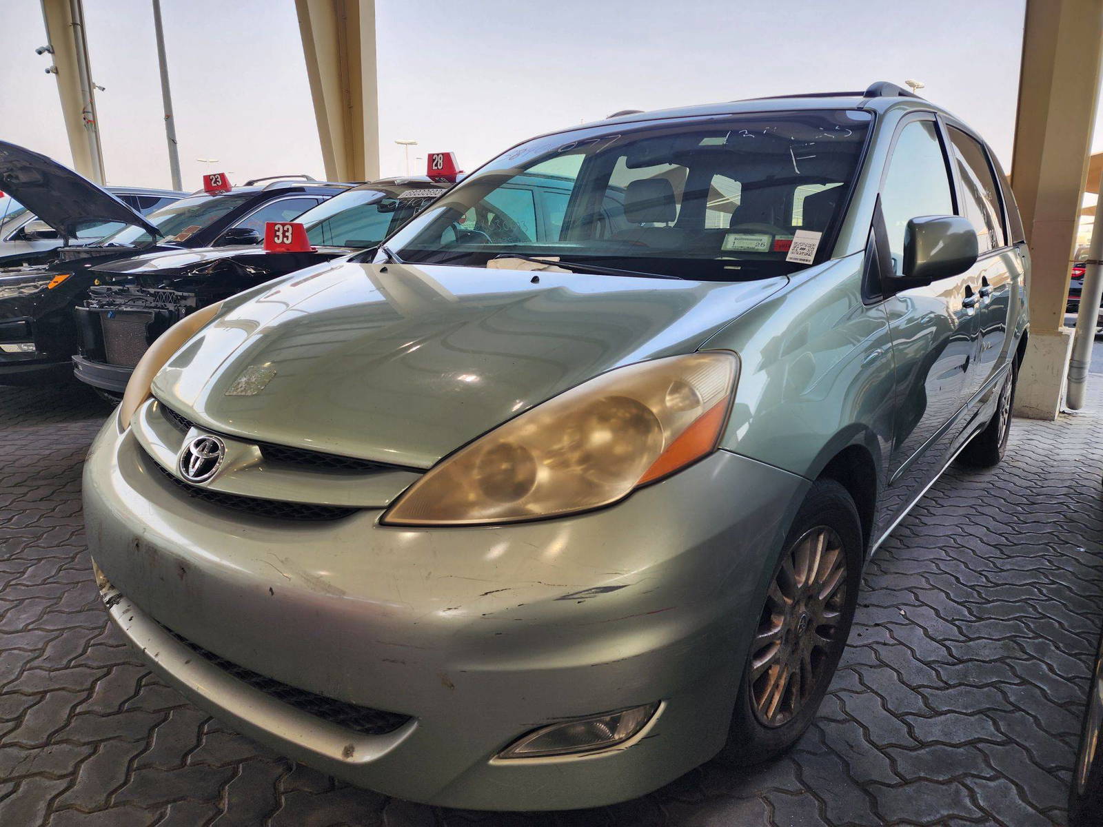 2008 TOYOTA SIENNA — 144860 Miles — Lot 38400077 — Souq - Marhaba Auctions Used Cars - Image 5