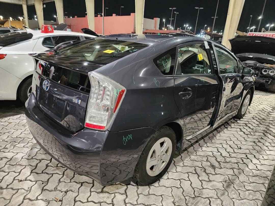 2011 TOYOTA PRIUS — 184922 Miles — Lot B1450167 - Marhaba Auctions Used Cars - Image 9