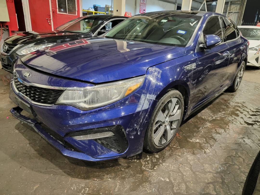 2019 KIA OPTIMA — 105049 Miles — Lot 55080153 - Marhaba Auctions Used Cars - Image 8