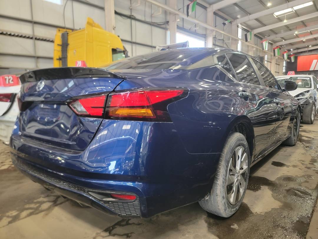 2019 NISSAN ALTIMA — 38909 Miles — Lot C230139 - Marhaba Auctions Used Cars - Image 3