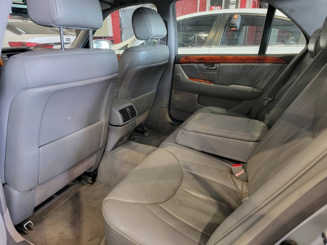 2005 LEXUS LS 430 — 225237 Miles — Lot 0179342 — Main - Marhaba Auctions Used Cars - Image 6