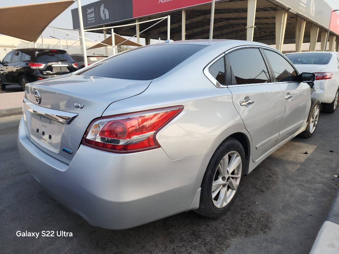 2013 NISSAN ALTIMA — 203321 Miles — Lot 51538874 — Souq - Marhaba Auctions Used Cars - Image 5