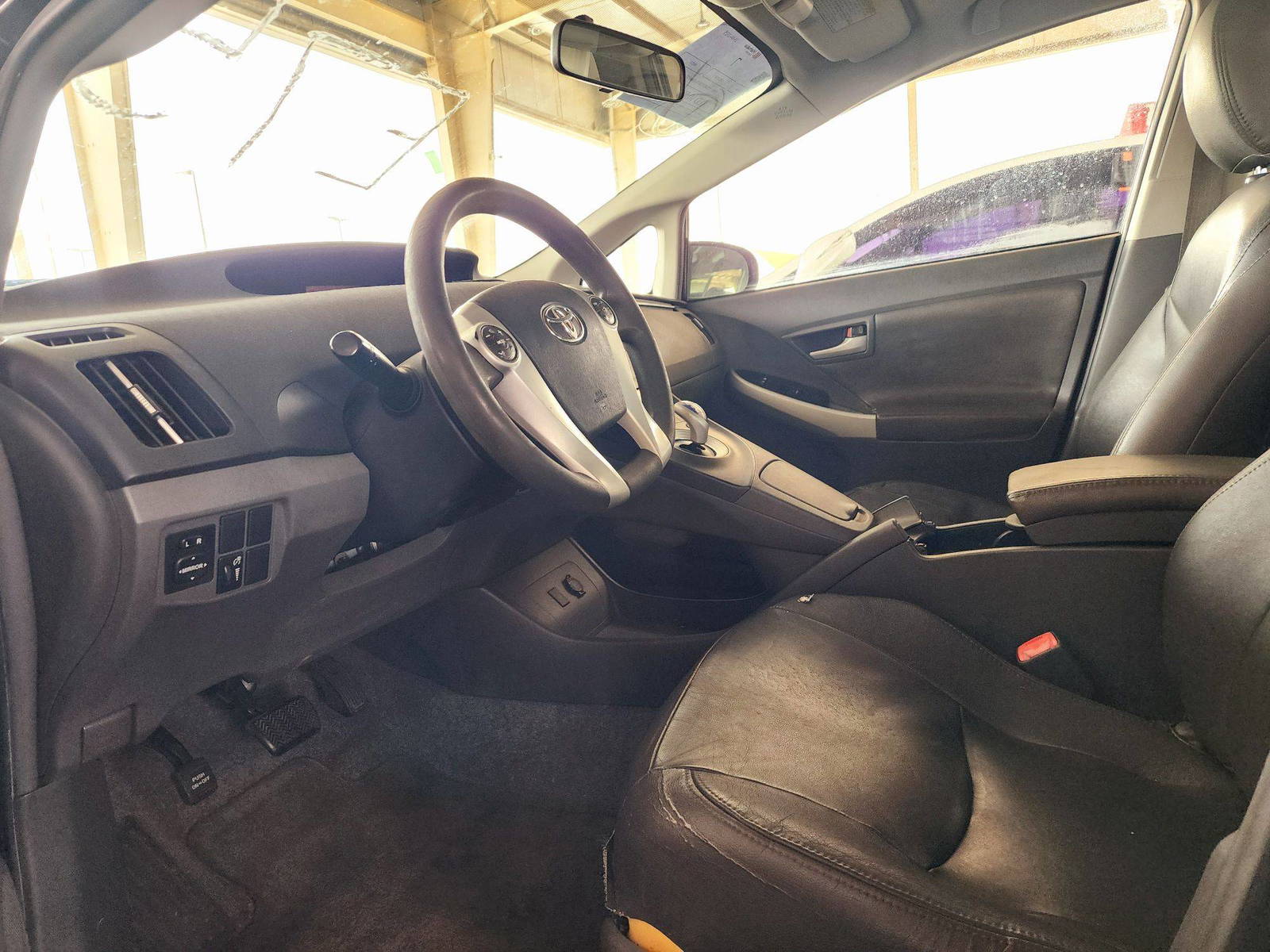2010 TOYOTA PRIUS — 190399 Miles — Lot 80872364 — Souq - Marhaba Auctions Used Cars - Image 8