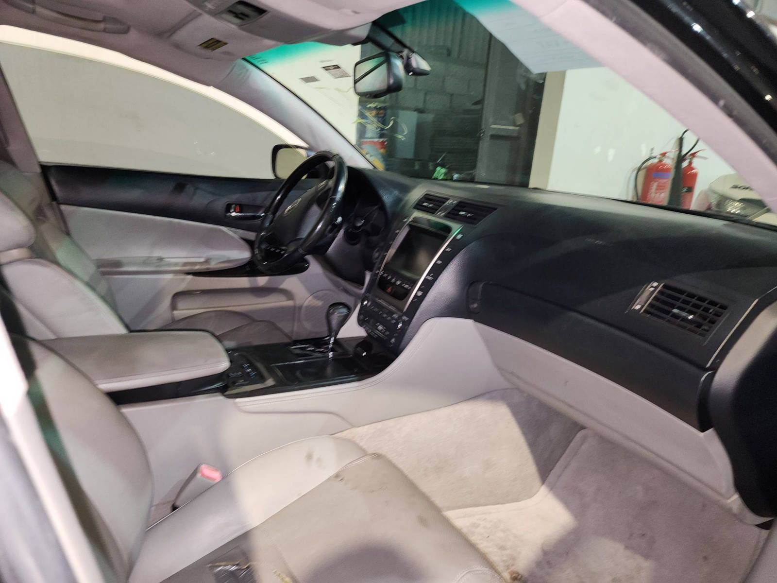 2007 LEXUS GS 350 — 260253 Miles — Lot 70023329 — Al Quoz - Marhaba Auctions Used Cars - Image 8