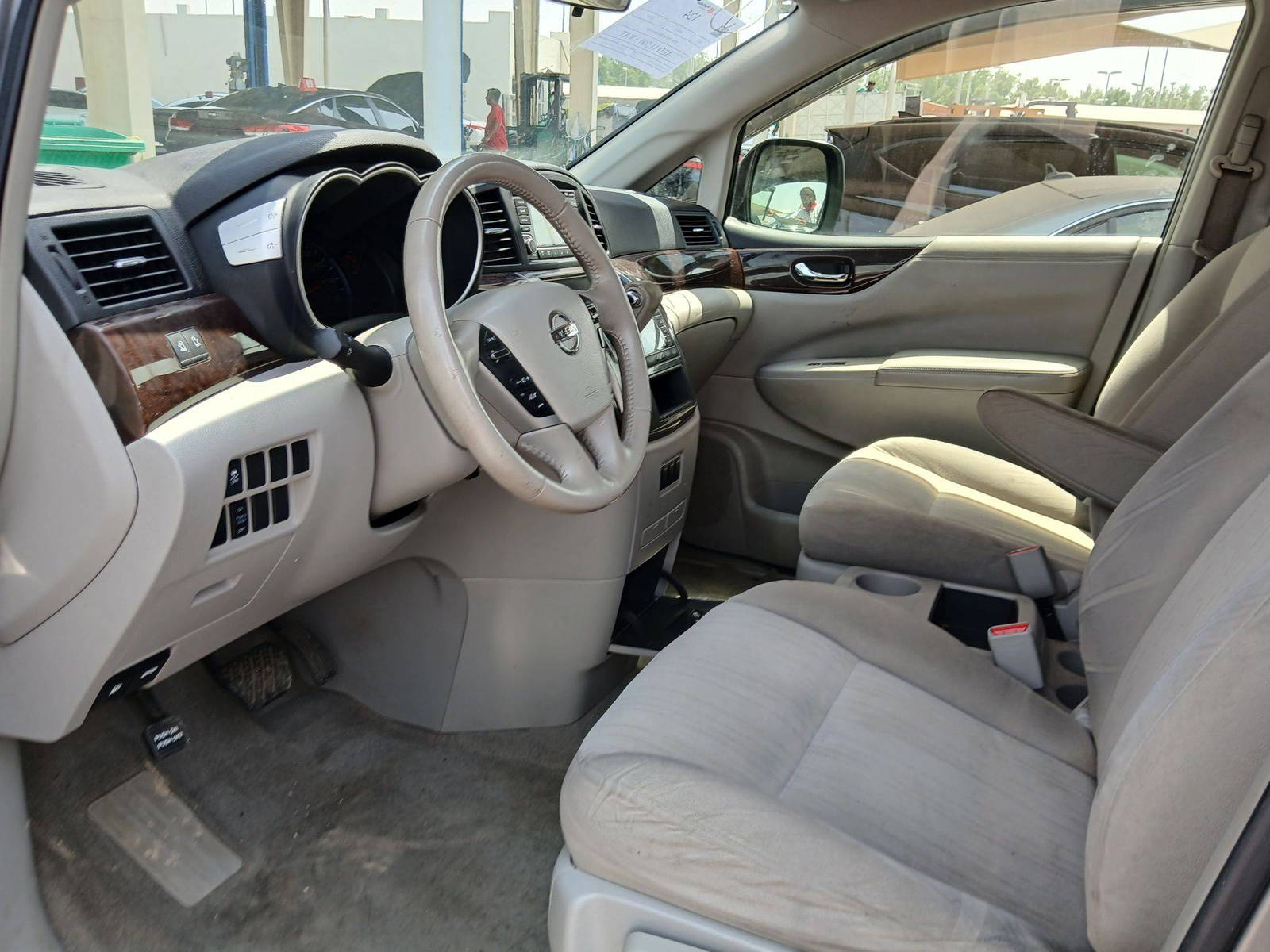 2017 NISSAN QUEST — 141607 Miles — Lot 9167925 — Souq - Marhaba Auctions Used Cars - Image 8