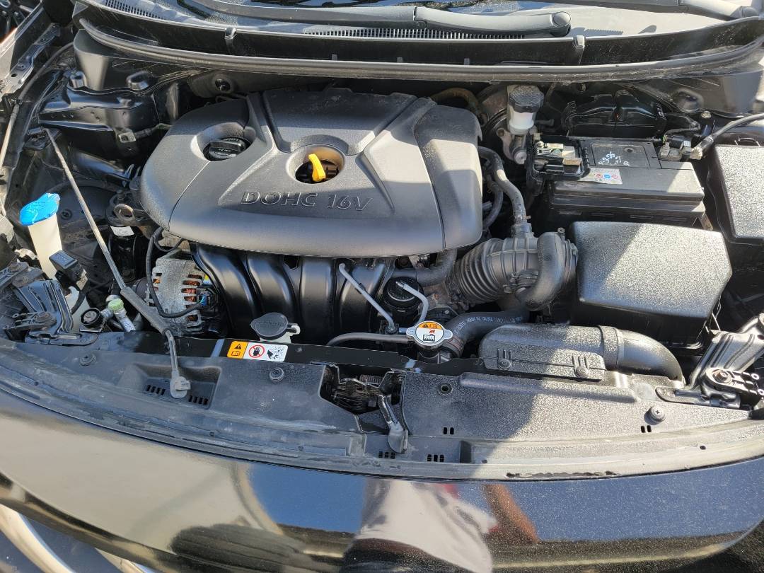 2013 HYUNDAI ELANTRA GT — 123543 Miles — Lot U103846 — Main - Marhaba Auctions Used Cars - Image 11