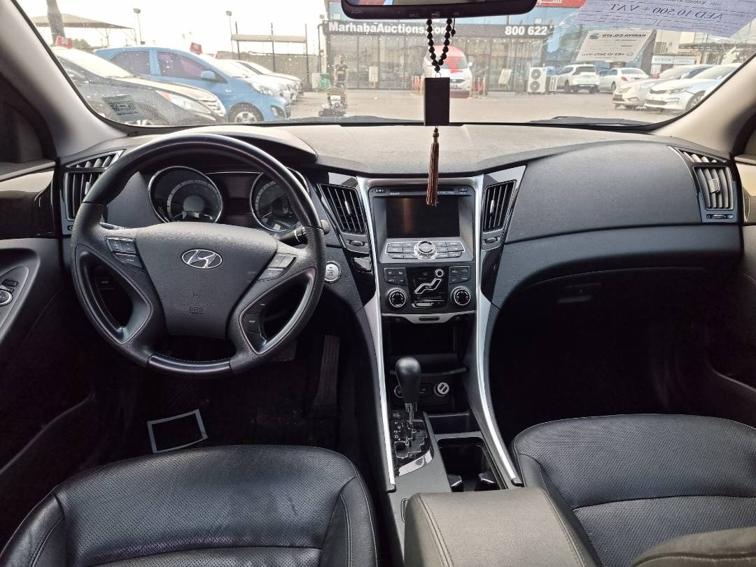 2010 HYUNDAI SONATA — 96917 KM — Lot 041277 — Ind. 12 - Marhaba Auctions Used Cars - Image 7