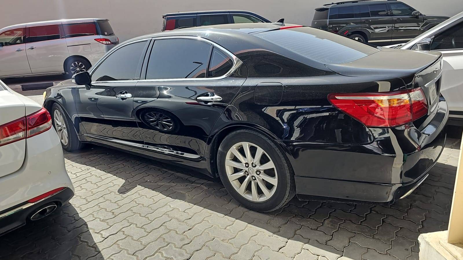 2011 LEXUS LS 460 — 220376 Miles — Lot 5003302 — Main - Marhaba Auctions Used Cars - Image 10