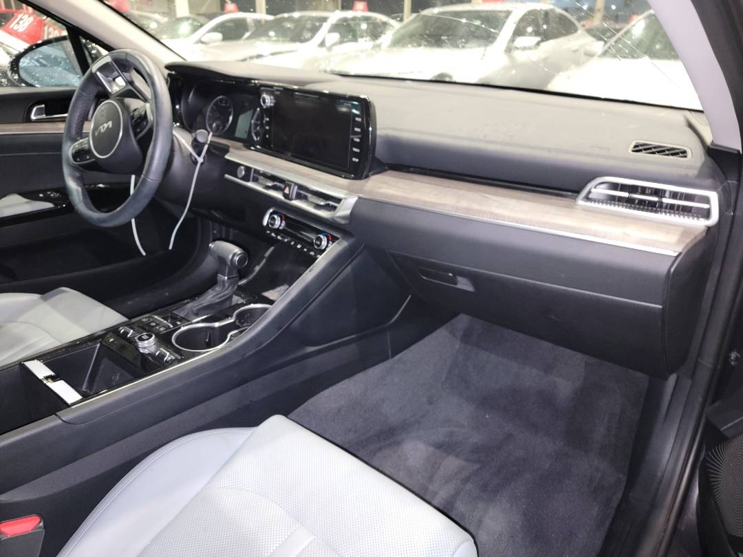 2023 KIA K5 — 26644 Miles — Lot 70427923 - Marhaba Auctions Used Cars - Image 5
