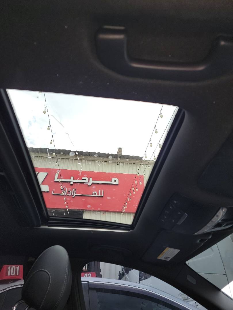 MERCEDES BENZ C300 2018 - Marhaba Auction Used Cars - Image 6