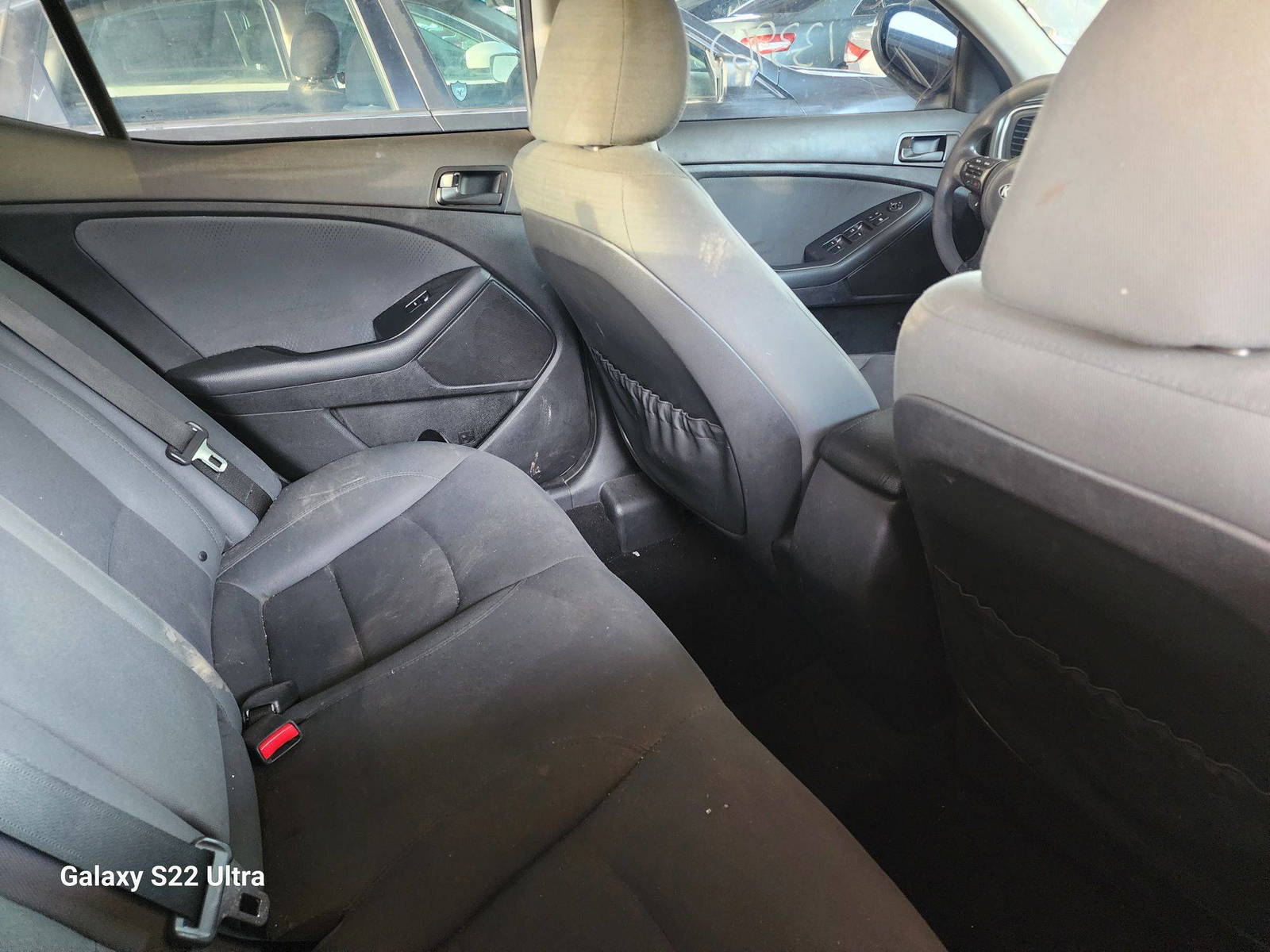 2015 KIA OPTIMA — 133697 Miles — Lot 65772053 - Marhaba Auctions Used Cars - Image 6