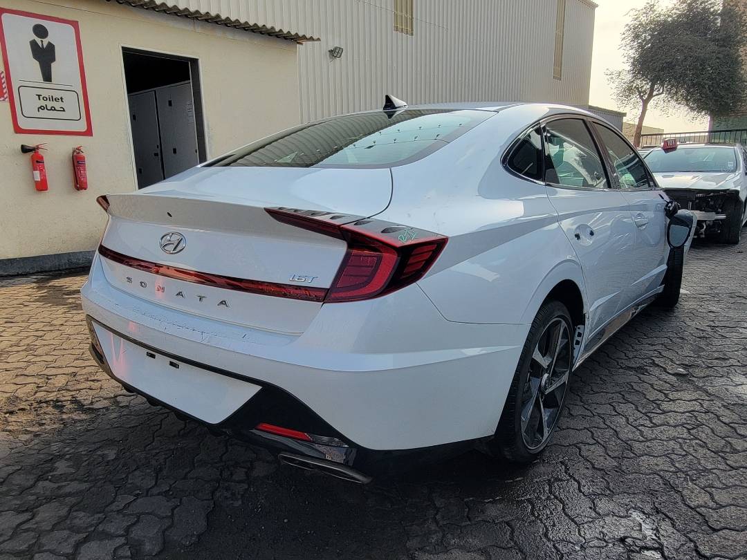 HYUNDAI SONATA 2021 - Marhaba Auction Used Cars - Image 3