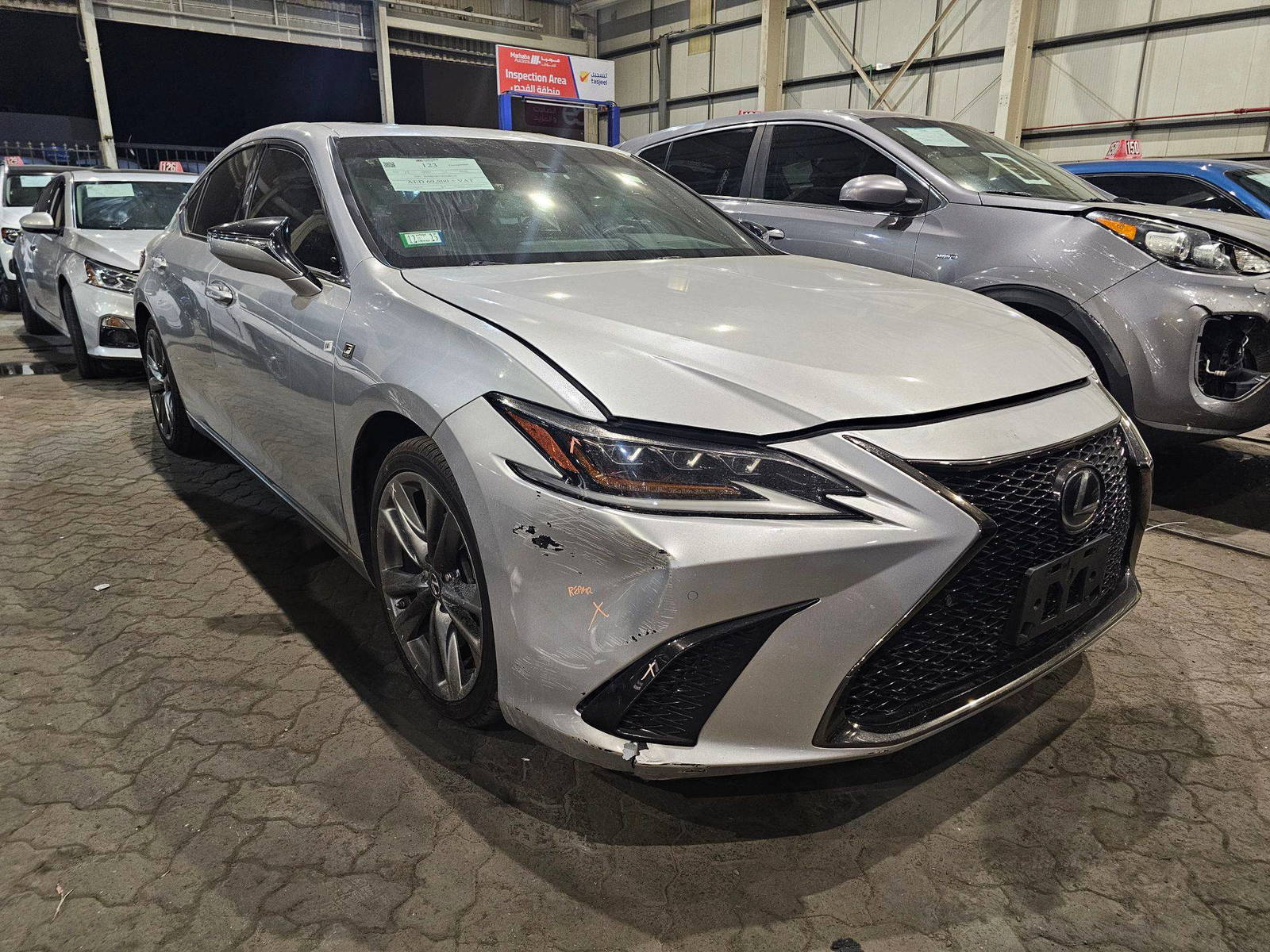 2019 LEXUS ES 350 — 113211 Miles — Lot U046126 — Main - Marhaba Auctions Used Cars - Image 4