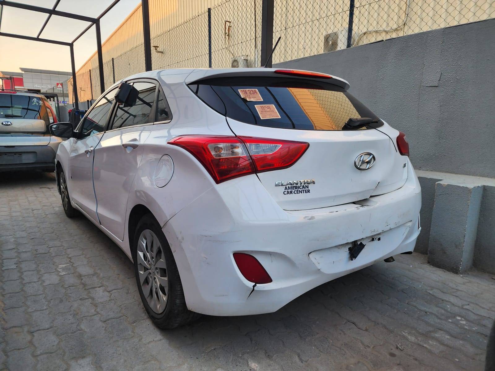 2017 HYUNDAI ELANTRA GT — 140599 Miles — Lot 891546 — Al Quoz - Marhaba Auctions Used Cars - Image 4