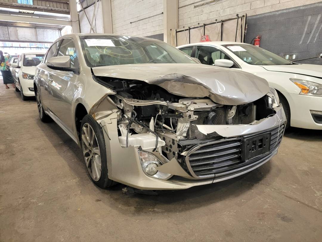 2015 TOYOTA AVALON — 121316 Miles — Lot U184799 — Main - Marhaba Auctions Used Cars - Image 4
