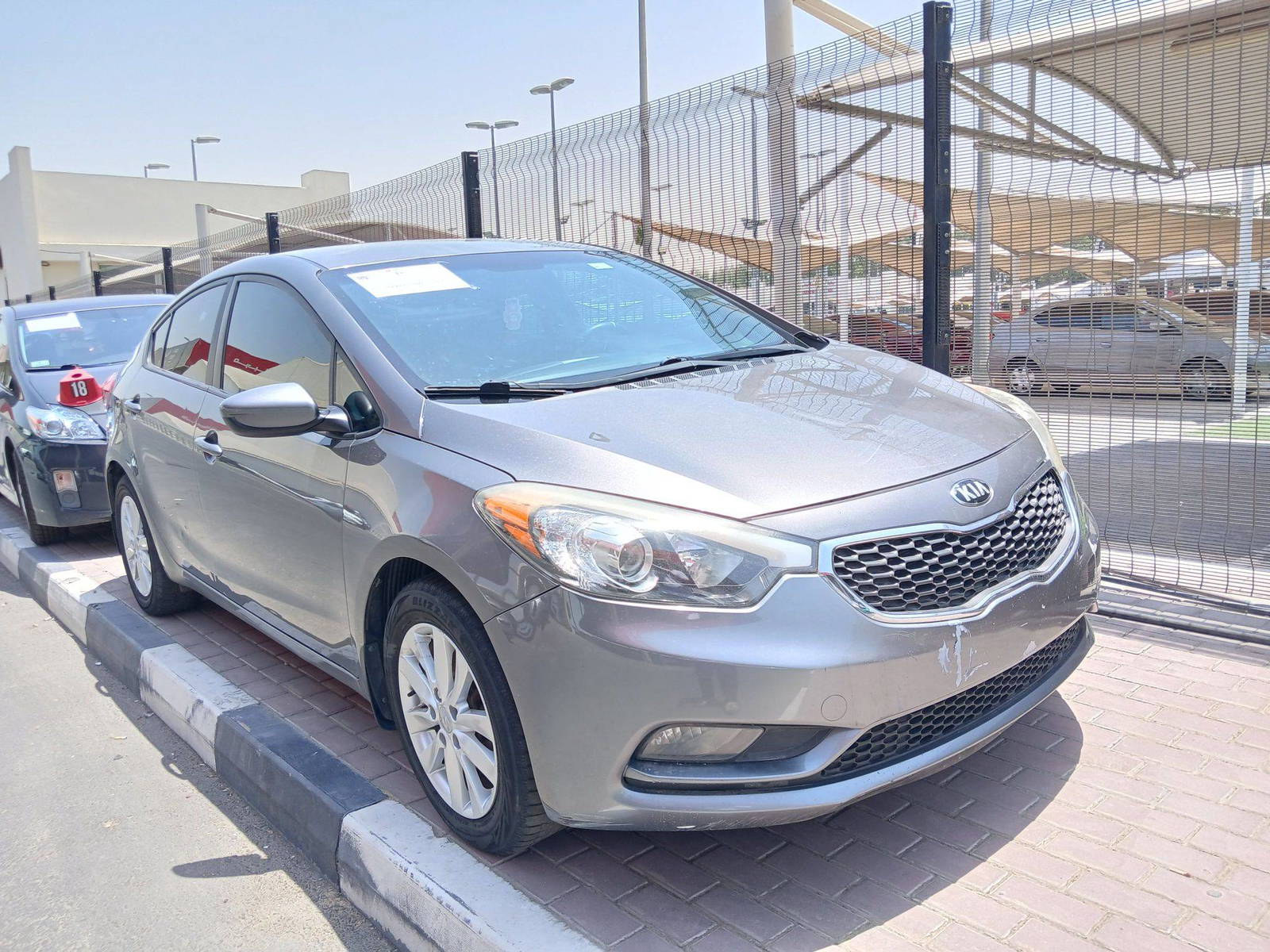 2016 KIA FORTE — 123377 KM — Lot 499572 — Souq - Marhaba Auctions Used Cars - Image 4