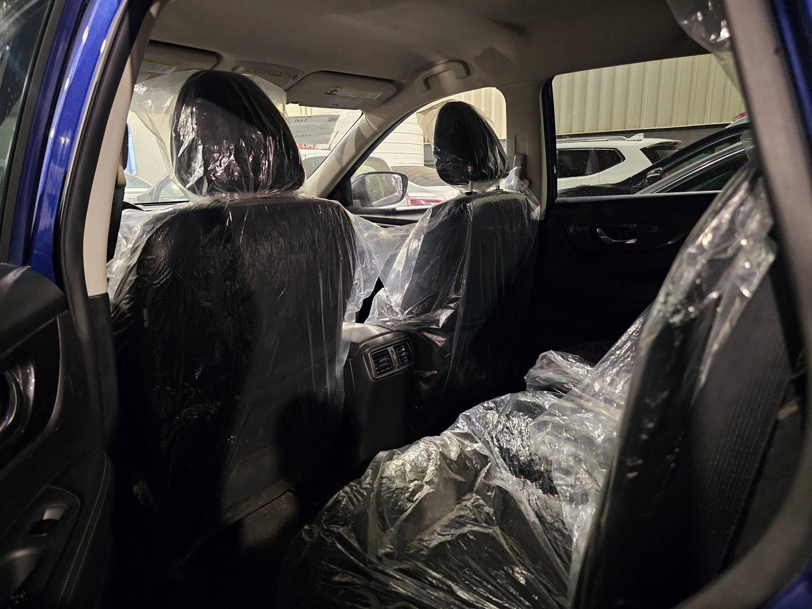 2020 NISSAN ROGUE — 192175 Miles — Lot W009440 — Souq - Marhaba Auctions Used Cars - Image 7