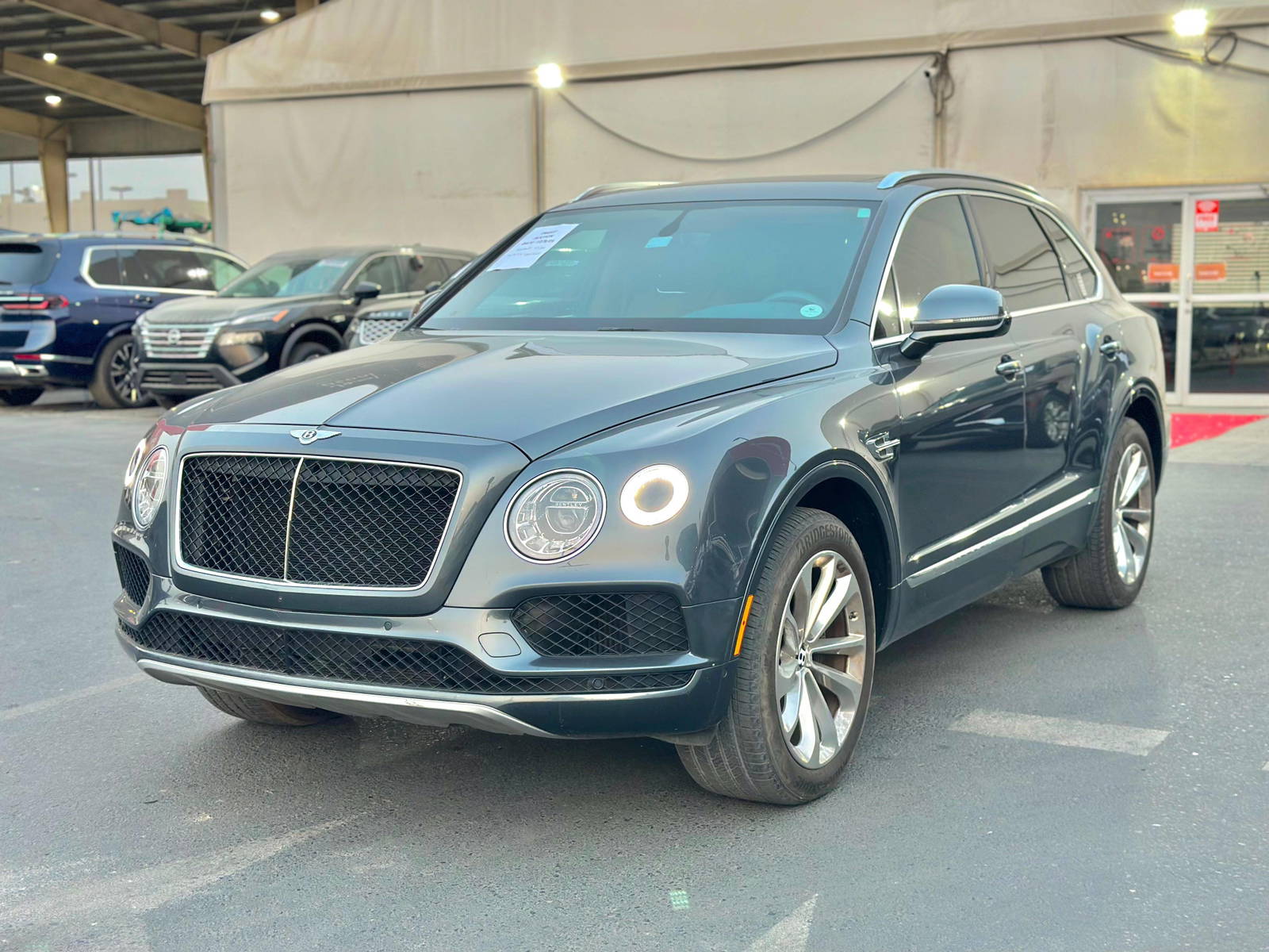 2019 BENTLEY BENTAYGA — 54773 KM — Lot 25195 — Al Quoz - Marhaba Auctions Used Cars - Image 7
