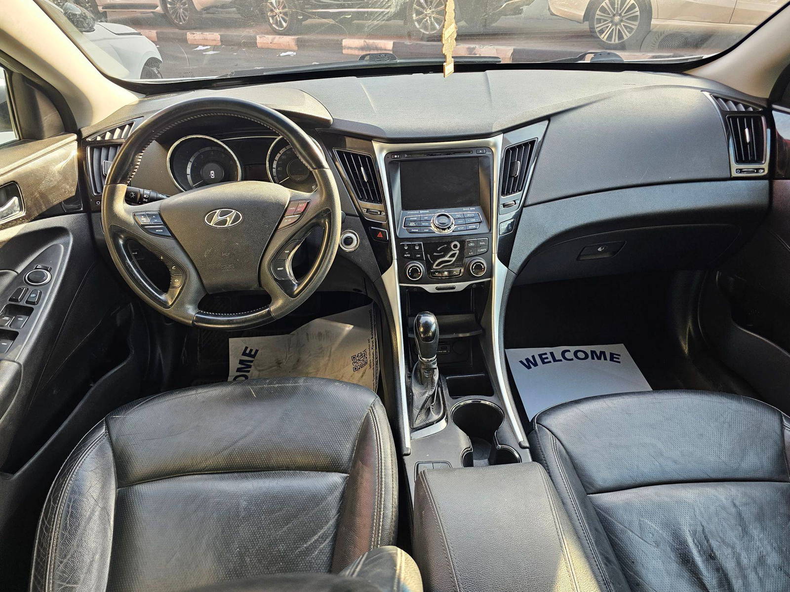 2012 HYUNDAI SONATA — 149427 KM — Lot 4AC5CH438209 — Souq - Marhaba Auctions Used Cars - Image 7