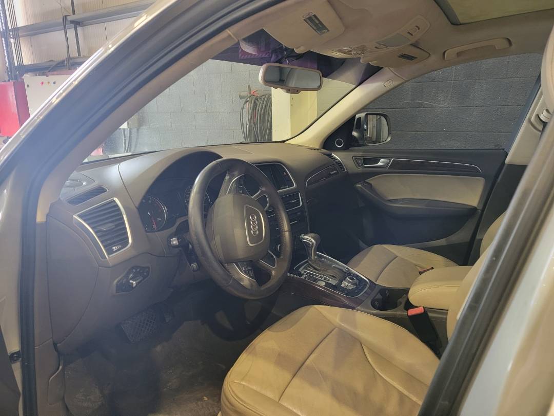2016 AUDI Q5 — 211609 Miles — Lot 023805 — Main - Marhaba Auctions Used Cars - Image 6