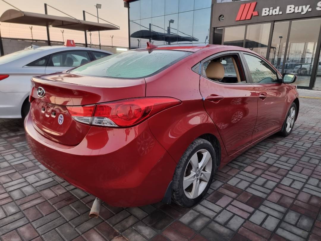2013 HYUNDAI ELANTRA — 106294 Miles — Lot 215487 — Ind. 12 - Marhaba Auctions Used Cars - Image 4