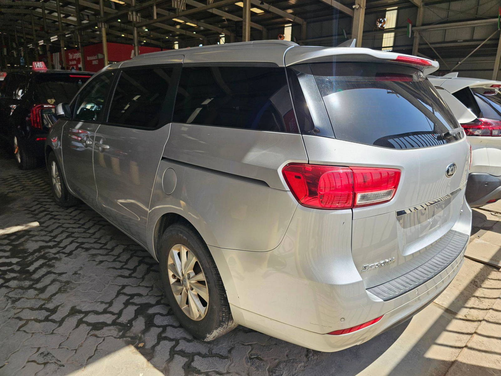 KIA SEDONA 2017 - Marhaba Auction Used Cars - Image 6