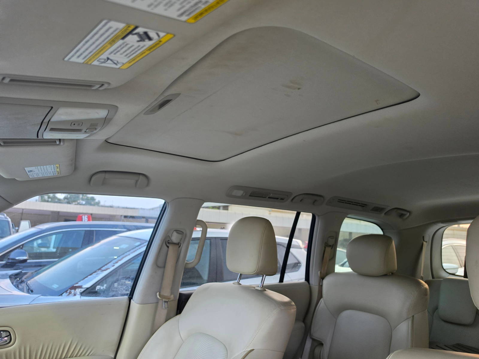 2017 INFINITI QX80 — 224764 Miles — Lot 83334364 - Marhaba Auctions Used Cars - Image 11