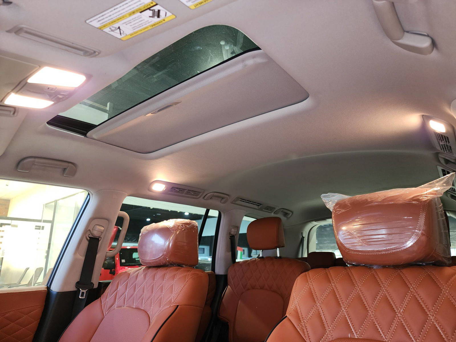 2014 INFINITI QX80 — 131961 Miles — Lot 9556293 — Al Quoz - Marhaba Auctions Used Cars - Image 12