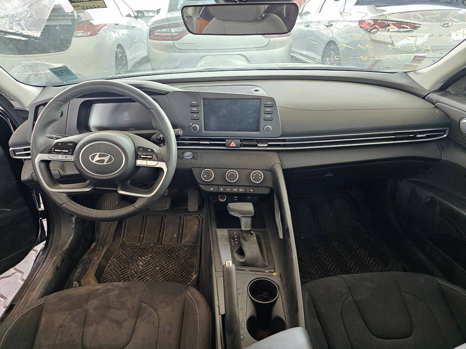 HYUNDAI ELANTRA 2024 - Marhaba Auction Used Cars - Image 7