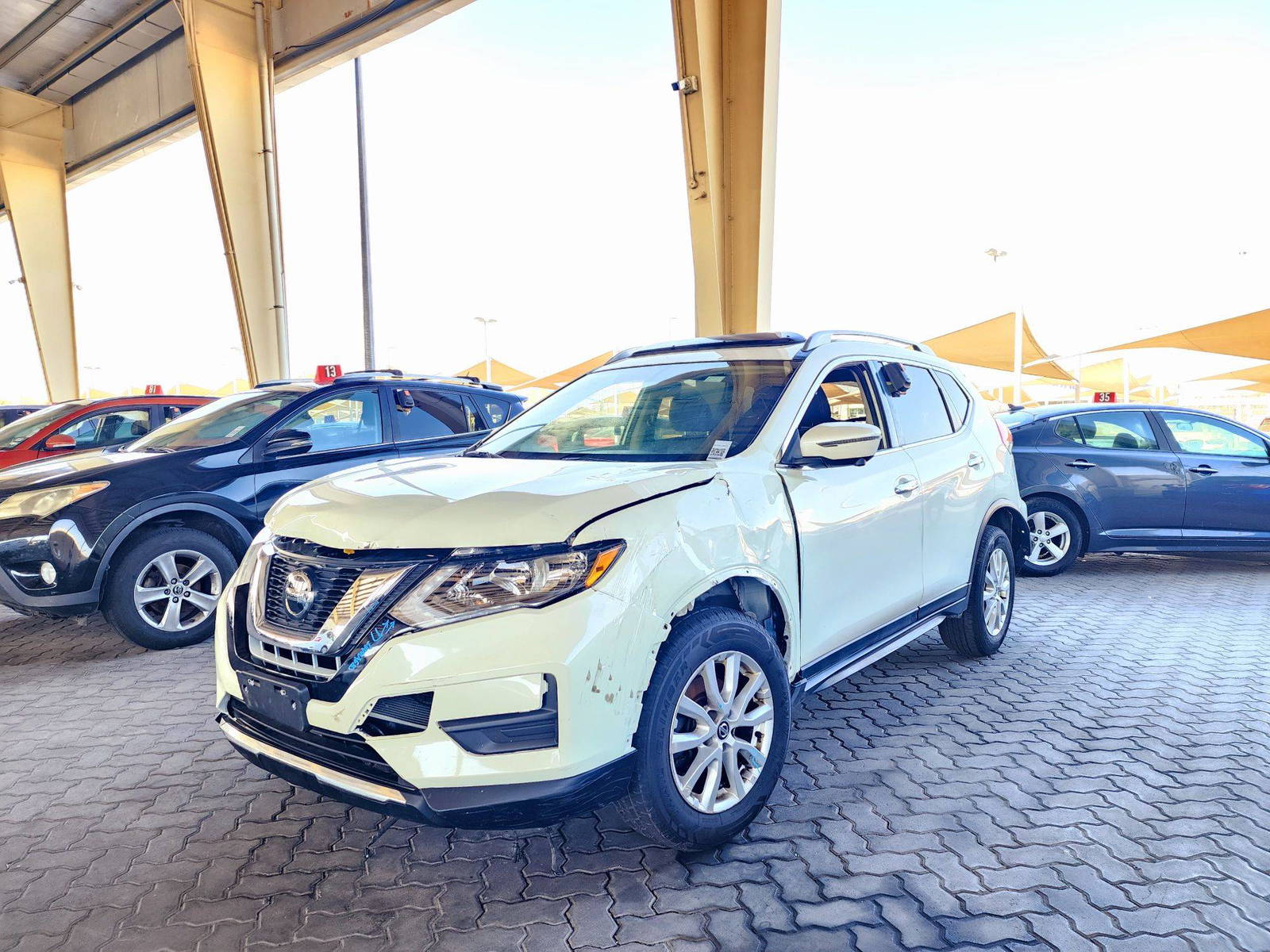 2018 NISSAN ROGUE — 106317 Miles — Lot 60810164 — Main - Marhaba Auctions Used Cars - Image 5