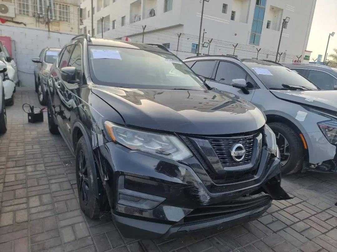 NISSAN ROGUE