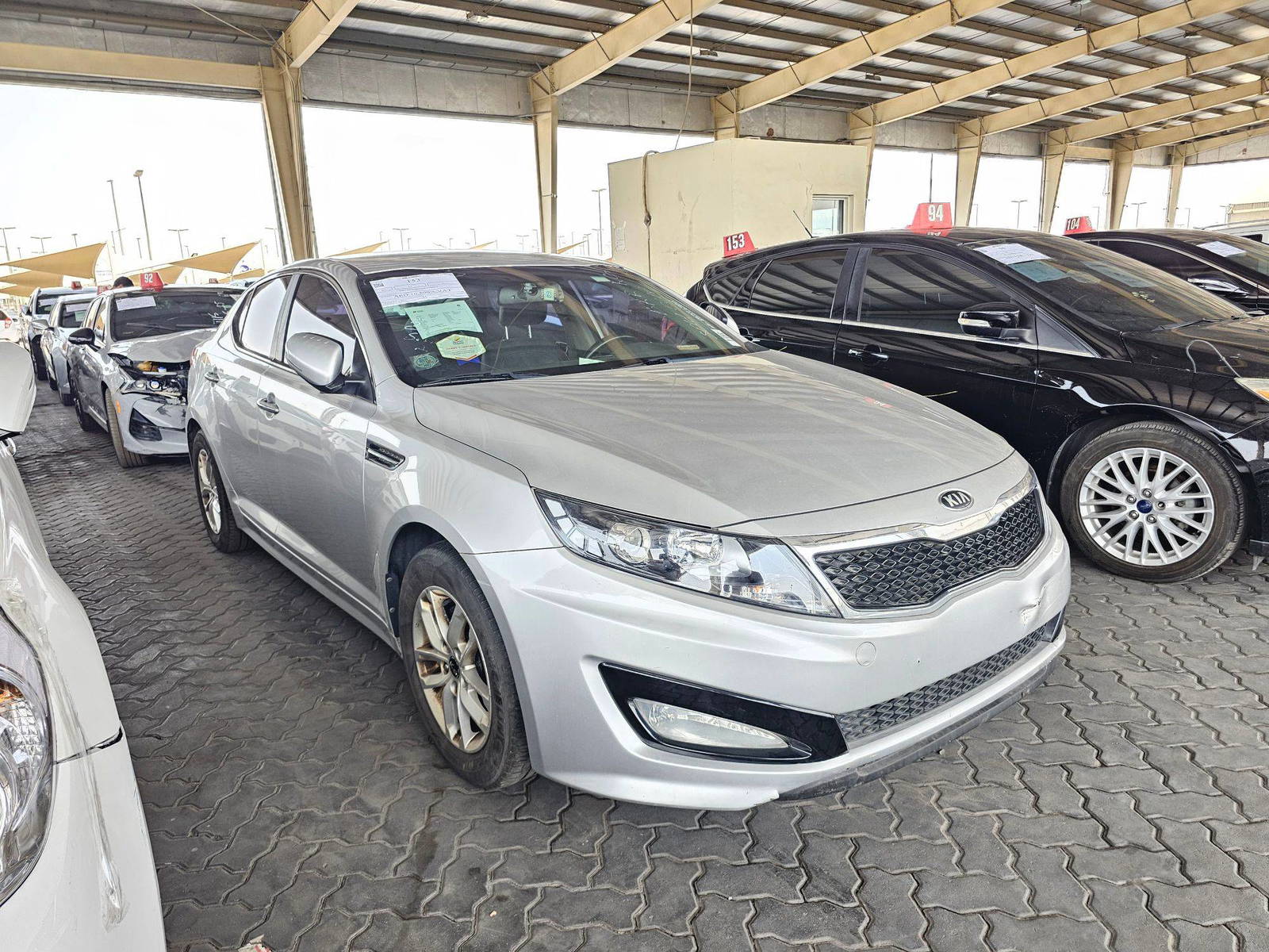 2013 KIA K5 — 180988 KM — Lot 386016 — Souq - Marhaba Auctions Used Cars - Image 4