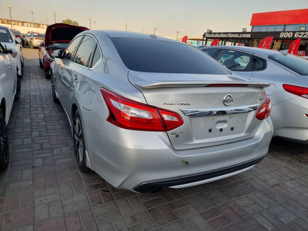 2016 NISSAN ALTIMA — 170619 Miles — Lot C279609 — Ind. 12 - Marhaba Auctions Used Cars - Image 5