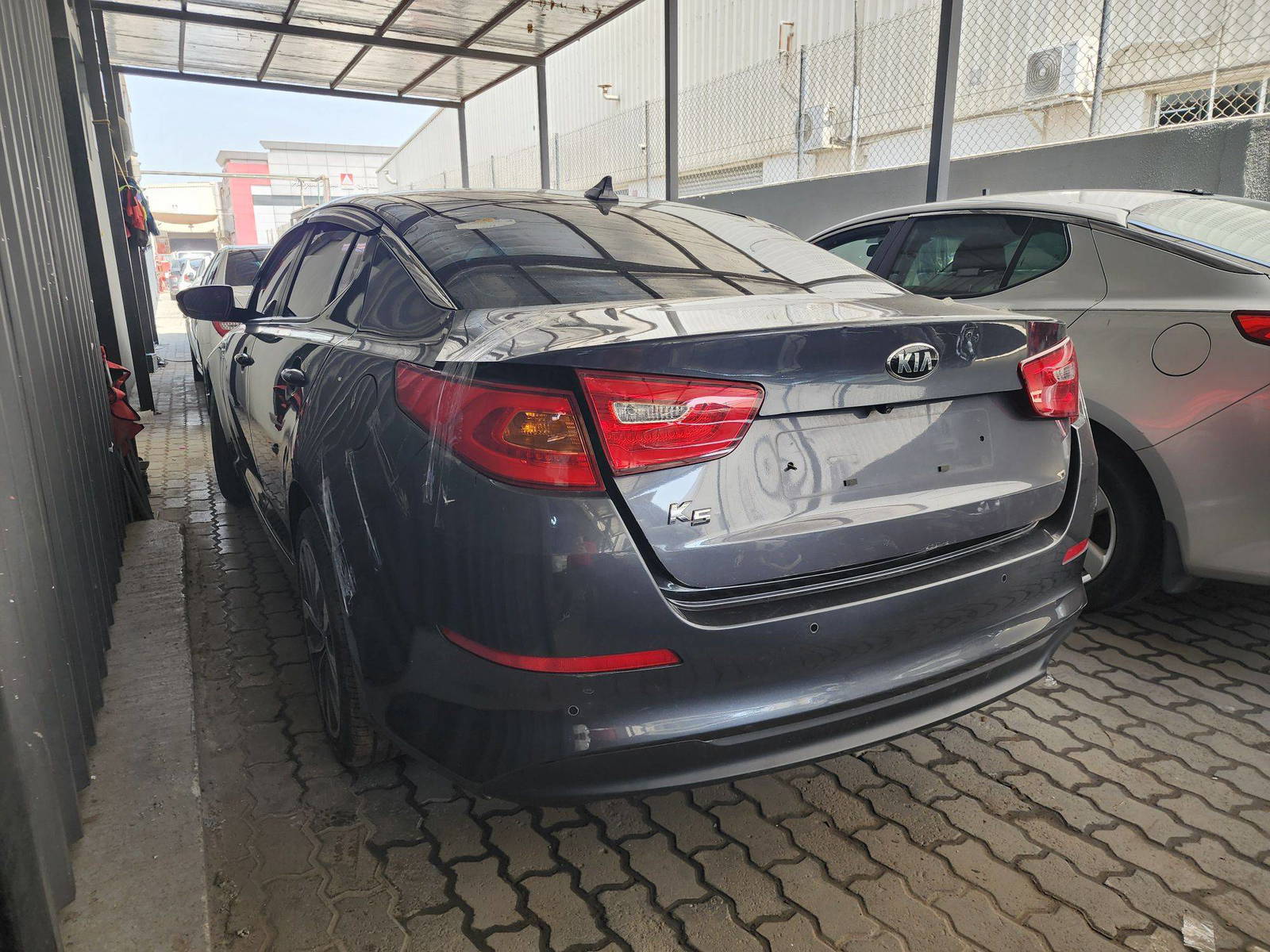 2015 KIA K5 — 160544 KM — Lot 547708 — Al Quoz - Marhaba Auctions Used Cars - Image 6