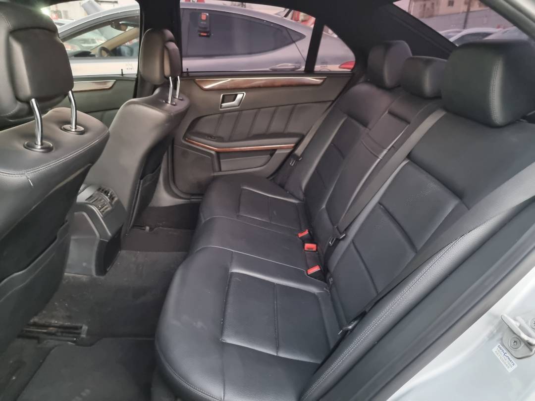 2013 MERCEDES BENZ E 350 — 260507 Miles — Lot 22028 — Ind. 12 - Marhaba Auctions Used Cars - Image 6
