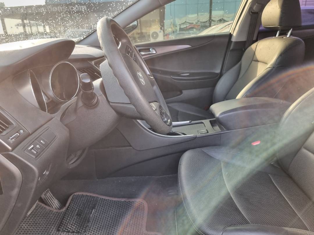 2012 HYUNDAI SONATA — 215094 KM — Lot 214587 — Main - Marhaba Auctions Used Cars - Image 6