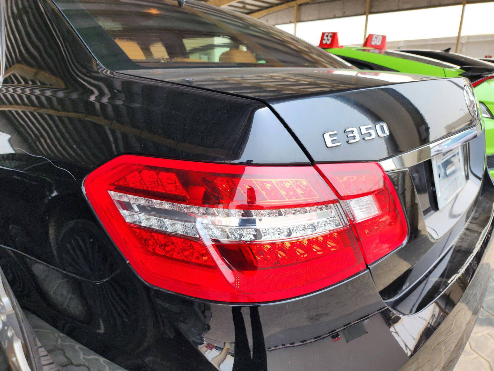 2011 MERCEDES BENZ E 350 — 185655 Miles — Lot 7BA423036 — Souq - Marhaba Auctions Used Cars - Image 6