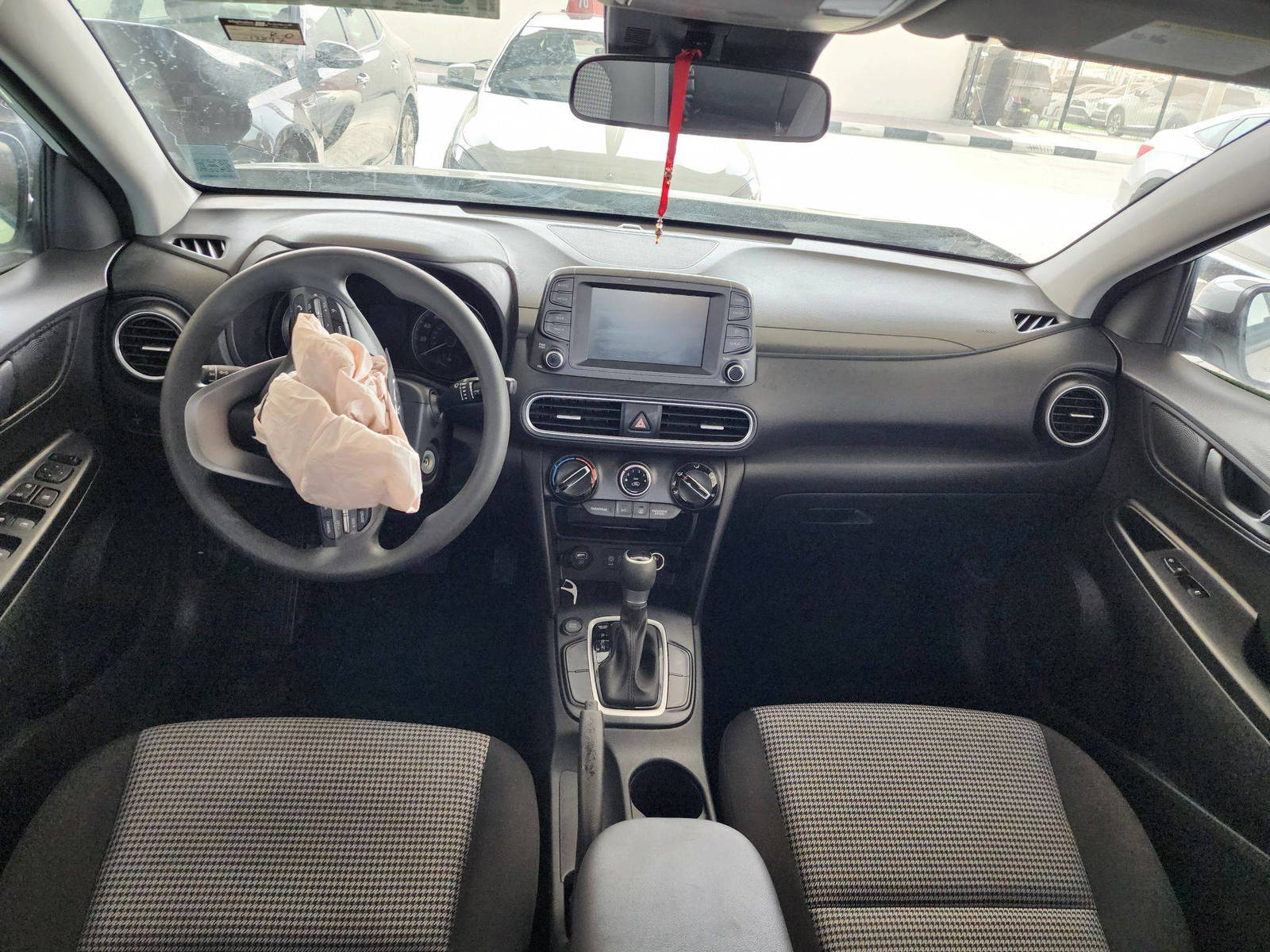 2021 HYUNDAI KONA — 13897 Miles — Lot 3219 — Souq - Marhaba Auctions Used Cars - Image 7