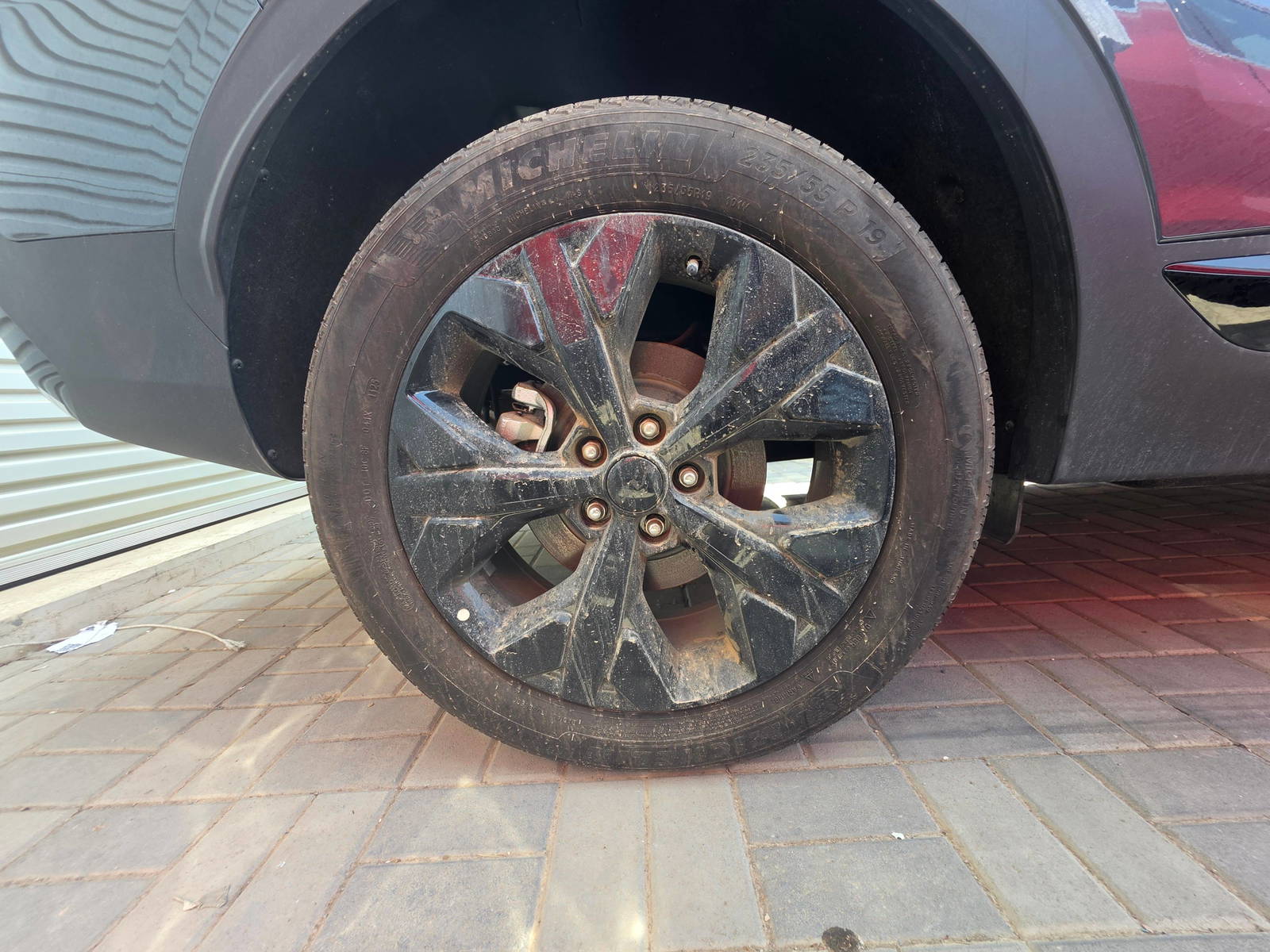 2025 KIA SPORTAGE — 877 Miles — Lot 7273965 — Oman Yard - Marhaba Auctions Used Cars - Image 13